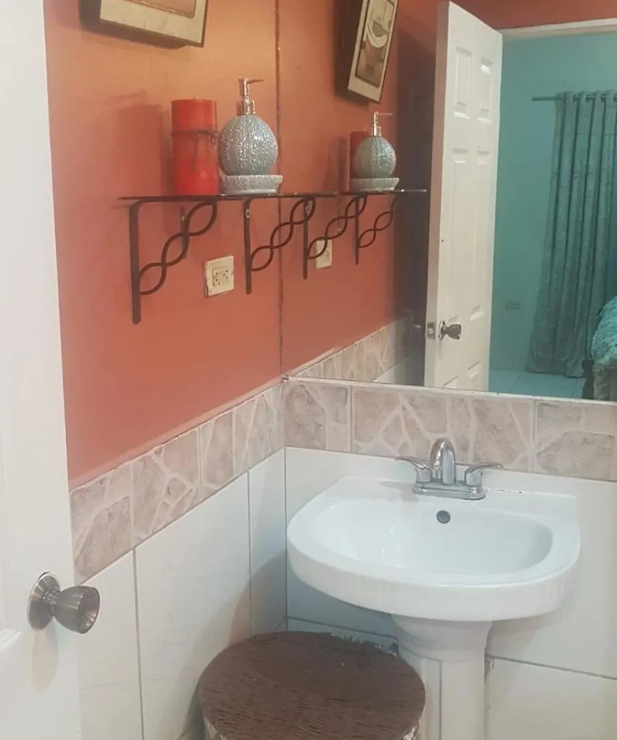 Prázdninový dům Arima Home - Cozy East - 3 Bedroom Trinidad a Tobago